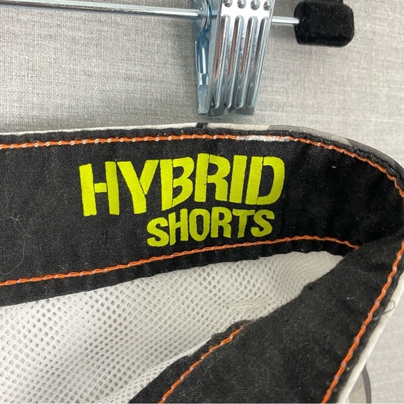 Tony Hawk Hybrid Shorts Lightweight Design Gray Patterned - Picture 5 of 12